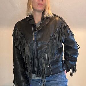 Vintage 70s 80s Black genuine Leather fringe moto Jacket cropped large